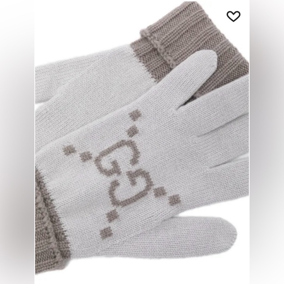 GG cashmere jacquard beanie hat & Gloves Set. NWT. - Picture 6 of 16